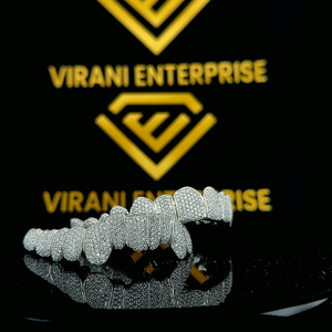 Venta al por mayor personalizado Moissanite Grillz parte superior inferior 925 ajuste Invisible de plata esterlina Iced Grillz joyería Dental Unisex 60 gramos - Product Image 1