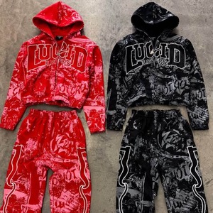 Conjunto Deportivo Personalizado con Estampado DTG Completo, Sudadera con Capucha y Pantalones Deportivos Holgados de Camuflaje, 100% Algodón, para Hombre - Product Image 3