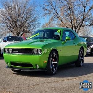 Dodge Challenger SRT8 392 RWD 2011 Usado en Buen Estado - Product Image 1