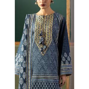 ชุดสูทผ้าลอนปักลายโกต้าสำหรับผู้หญิง 3 ชิ้น พร้อมผ้าคลุมไหล่พิมพ์ลาย รุ่น CL-62039 - Product Image 3