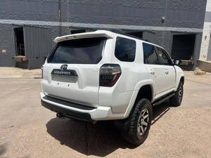 Toyota 4Runner 2018 USADO EN PERFECTO ESTADO - Product Image 4