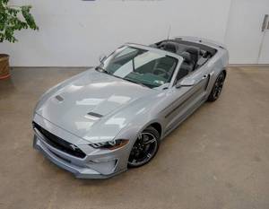 Véhicules Ford Mustang GT Premium 2dr d'occasion bon marché à vendre - Product Image 2