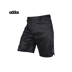 Vente en gros de shorts thaïlandais en satin de haute qualité personnalisés MMA Muai vêtements de boxe en coton de haute qualité pour hommes et femmes avec service OEM - Product Image 3