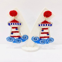 Boucles d'oreilles pendantes tendance en tissu drapeau américain perlées - Sans nickel, personnalisables, faites à la main, pour le quotidien et la Journée commémorative des femmes