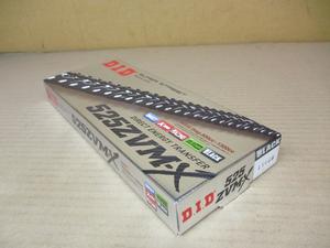 Fabriqué au Japon DID Black Chain X-Ring 525ZVM-X 110ZB, 525 ZVM-X 110 Links Raven Edition - Product Image 2