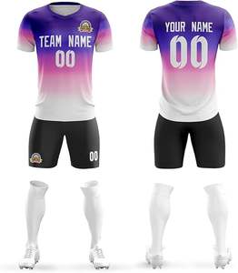 Conjunto de camiseta de fútbol de alta calidad OEM, ropa de fútbol transpirable con uniformes impresos con logotipo de equipo personalizado - Product Image 1