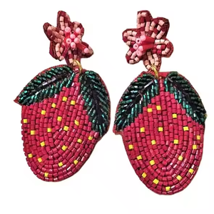 Pendientes bordados de cuentas de semillas de la India Pendientes multicolores hechos a mano para mujeres y niñas - Product Image 1
