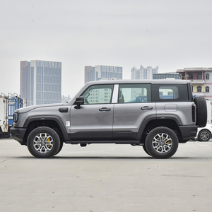 SUV Todoterreno 4x4 Usado Verificado, Modelo 2024, Estilo BJ40, Lujo, 2.0T, Listo para Conducir, Suministrado desde Japón - Product Image 4