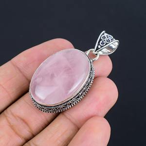สินค้ามาใหม่จี้หินโรสควอตซ์ธรรมชาติทรงรี925แข็งชุบเงินสเตอร์ลิงจี้ดีไซน์เนอร์เครื่องประดับสำหรับผู้หญิงขายส่งผลิต - Product Image 5