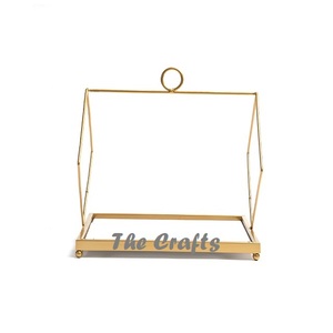 Plateau de service de luxe multifonction au design attrayant, poignées polies dorées, taille et forme personnalisées, logo personnalisé - Product Image 3