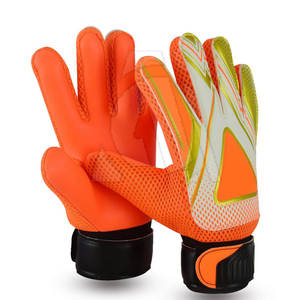 Diseña tus guantes de portero Guantes de portero de buena calidad Guantes de portero medianos personalizados - Product Image 1