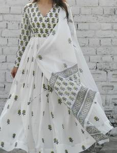 Olive Green Blockprint Angrakha Indian Fashion Styling Kurti de alta calidad y pantalones del fabricante indio - Product Image 4