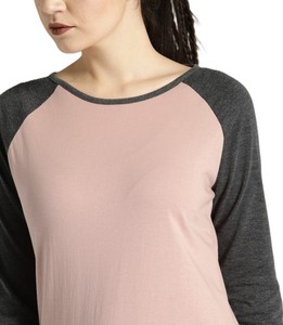 T-shirt parfait pour les entraînements et les tenues d'été aérées Twin Color Full Sleeve Crew Neck Lightweight Comfortable Casual Wear - Product Image 3
