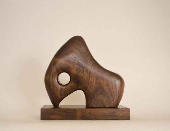 Handmade Modern Design Carved Wooden Sculpture Vintage Inspired Animal Pattern for Enhancing Interior Old World Charm Aesthetic