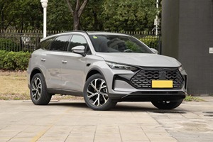 BYD Tanng DM-i 1.5T EV Sedann 2024, traction avant, moteur unique, automatique, conduite à gauche, batterie au lithium, autonomie de 110 km - Product Image 5