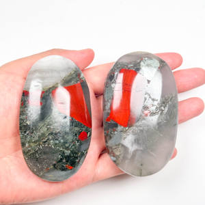 All'ingrosso cristalli naturali lucidati 50MM pietra di palma da sangue naturale guarigione rocce di meditazione sangue di <span class=keywords><strong>drago</strong></span> pietre di palma - Product Image 4