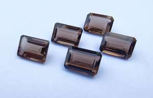 100% Natural Grado superior Cuarzo ahumado Forma rectangular Corte facetado Parte posterior plana Calibrado Alta calidad Venta al por mayor Piedras preciosas a granel OEM - Product Image 2