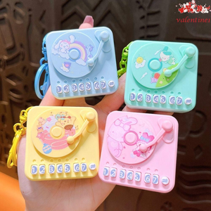 Porte-clés vintage créatif en forme de disque de gramophone, logo personnalisé, idéal pour les entreprises, fabriqué en alliage métallique durable - Product Image 3