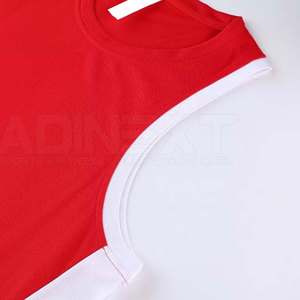 Ensemble de vêtements de sport sur mesure, haute qualité, grande taille, respirant, séchage rapide, 100% polyester, élégant - Product Image 3