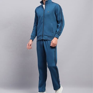 Conjunto Deportivo de Hombre con Pantalones Jogger y Sudadera con Capucha de Dos Piezas Personalizable OEM - Product Image 2