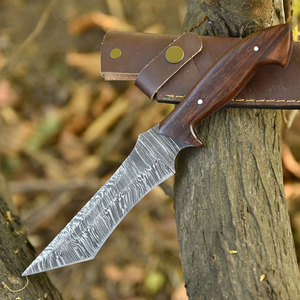 มีดแทรคเกอร์เหล็กดามัสกัสทำมือระดับพรีเมียม โครงสร้างฟูลแทง สำหรับใช้งานกลางแจ้ง ทำอาหาร และตั้งแคมป์ - Product Image 2