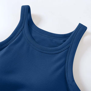 Vêtements de yoga sans couture pour femmes Débardeurs côtelés de gymnastique Couleur bleu foncé Coupe régulière Coton Polyester Recadrée Stringer pour femmes - Product Image 3