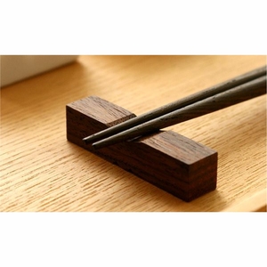 Soporte para palillos antiadherente reutilizable de madera maciza de primera calidad y soporte para cubiertos-Madera natural marrón oscuro - Product Image 3