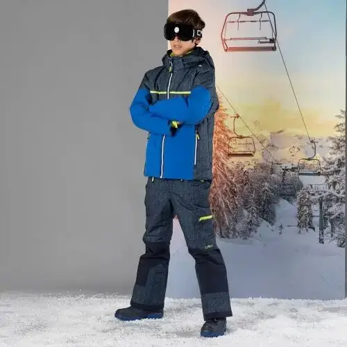 विंडप्रूफ वाटरप्रूफ टिकाऊ हुड वाली स्की स्नोबोर्ड जैकेट