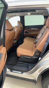 Oferta Especial: Infiniti QX60 2025 2.0T AWD SUV Mediano-Grande Diésel de Lujo, Automático, con Asientos de Cuero y Techo Corredizo - Product Image 6
