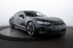 Audi RS e-tron GT quattro 2024 Seminuevo en Excelente Estado - Product Image 2