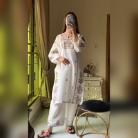 LD CREATION Ensemble Salwar Kameez Plazzo en Coton et Soie, Haut et Dupatta avec Broderie Lourde, pour Tenue Décontractée ou Soirée, Séchage Rapide, Infroissable