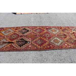 Alfombra turca de 3.9x13.5 pies, alfombra vintage con plantas y árboles rojos - Product Image 3