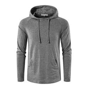 Sweat-shirt à capuche de sport ajusté personnalisable de haute qualité pour hommes pour les sports d'hiver en gros vêtements pour hommes - Product Image 5