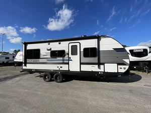 Autocaravana Usada Heartland Pioneer RD210 del 2022 - Product Image 1