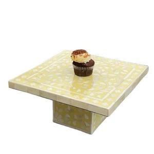 Support à gâteau en incrustation d'os de qualité supérieure, fait à la main, piédestal de service élégant, support rond pour desserts pour boulangerie, hôtel et événements - Product Image 1