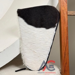 Tùy Chỉnh Handmade Da Bò Da Giấu Mang Theo Súng Bao Da Trường Hợp Với Dây Kéo Tóc Thật Trên Ẩn Phong Cách Phương Tây <span class=keywords><strong>Handgun</strong></span> Pouch Túi - Product Image 1