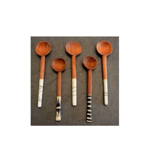Home Kitchen Dining <b>Table</b> Flatware Mango Wood Spoon <b>Resin</b> Handle <b>Top</b> Quality <b>for</b> Serving Spoon Set New Model Hot Selling - Product Image 6