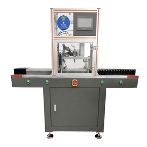 Machine de surmoulage basse pression pour l'électronique automobile et l'emballage de capteurs avec contrôle uniforme de l'injection - Product Image 1
