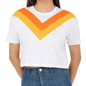 เสื้อยืดครอปทรงหลวมสำหรับผู้หญิงเสื้อยืดเอวลอยย้อมสีดำคอกลมเสื้อครอปสำหรับผู้หญิง - Product Image 4