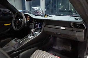 สภาพดีเยี่ยม ปี 2018 ปอร์เช่ 911 GT2 RS แพ็คเกจไวส์ซัค เกียร์อัตโนมัติ เบาะหนัง - Product Image 3