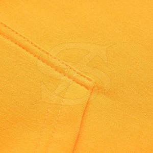 Sweat à capuche doux pour femme, conçu pour le confort, la chaleur et le style, idéal pour les tenues décontractées et les aventures en plein air - Product Image 6