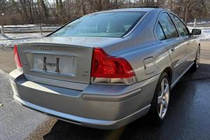 Vehículos Volvo S60-R 2006 usados y duraderos ofrecidos a bajo precio - Product Image 3