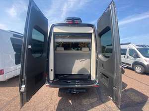 รถบ้านรุ่นใหม่ปี 2026 C-o-a-c-h-m-e-n RV G-a-l-l-e-r-i-a 24FL พร้อมขายแล้ว - Product Image 3