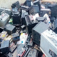 Déchets de Batteries Usagées / Batteries au Plomb Vides de Voitures et Camions pour Approvisionnement en Gros