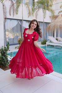 Vestido Étnico Indio Estilo Anarkali de Seda Fendi con Bordado de Cuentas para Bodas y Festivales, Kurtis Largo - Product Image 3