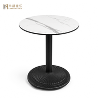 Meubles de restaurant d'extérieur, table de salle à manger, plateau HPL de qualité extérieure de 700 mm de diamètre avec base en fonte thermolaquée