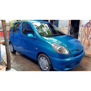 Toy-ota Funcargo d'occasion pour l'exportation à faible kilométrage, en excellent état et prêt pour la livraison internationale - Product Image 1