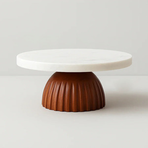 Support à gâteau moderne en marbre blanc avec base en bois cannelé, support à gâteau rond de luxe, plateau de présentation de desserts pour mariage ou fête - Product Image 4