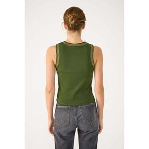 Camiseta Interior sin Mangas con Detalles de Piedras - Product Image 5