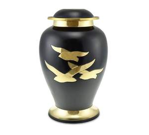 Urnas de cremación grabadas con mariposa de latón, recuerdo hecho a mano de alta calidad para urna de cenizas humanas - Product Image 3